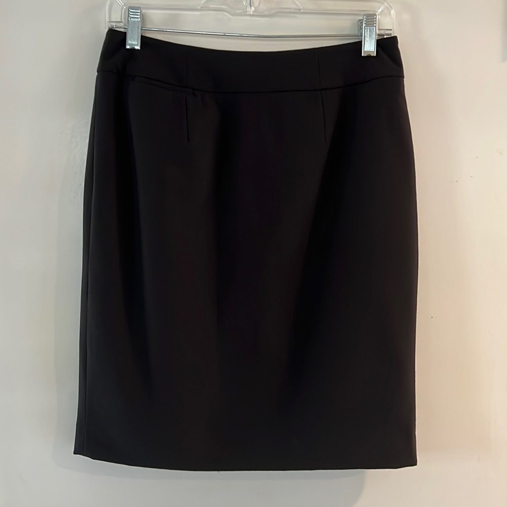 Calvin Klein Women’s skirt.